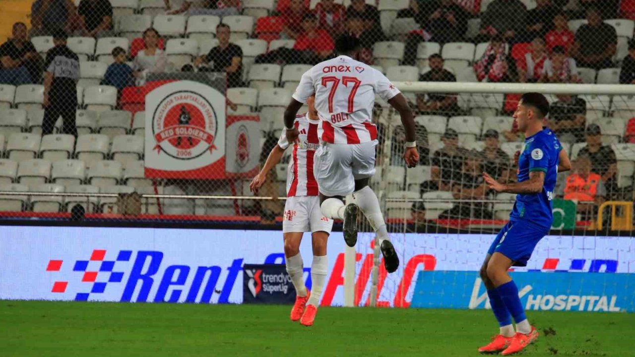 Trendyol Süper Lig: Antalyaspor: 2 - Çaykur Rizespor: 5 (Maç sonucu)