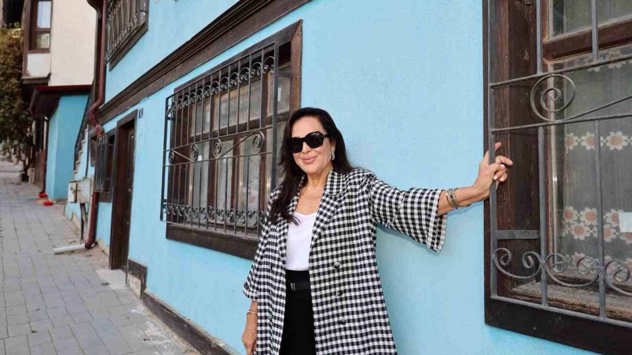 Türk sinemasının sultanı afyonkarahisar’ı gezdi