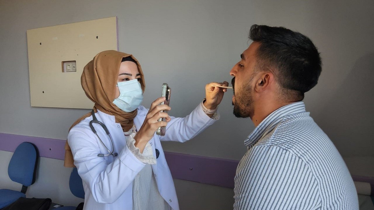 Uzmanından uyarı: &quot;Menenjit sadece çocuk hastalığı değil, gençler ve yaşlılar da risk grubunda&quot;