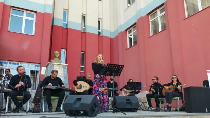 Van Büyükşehir Belediyesinden unutulmaz konser