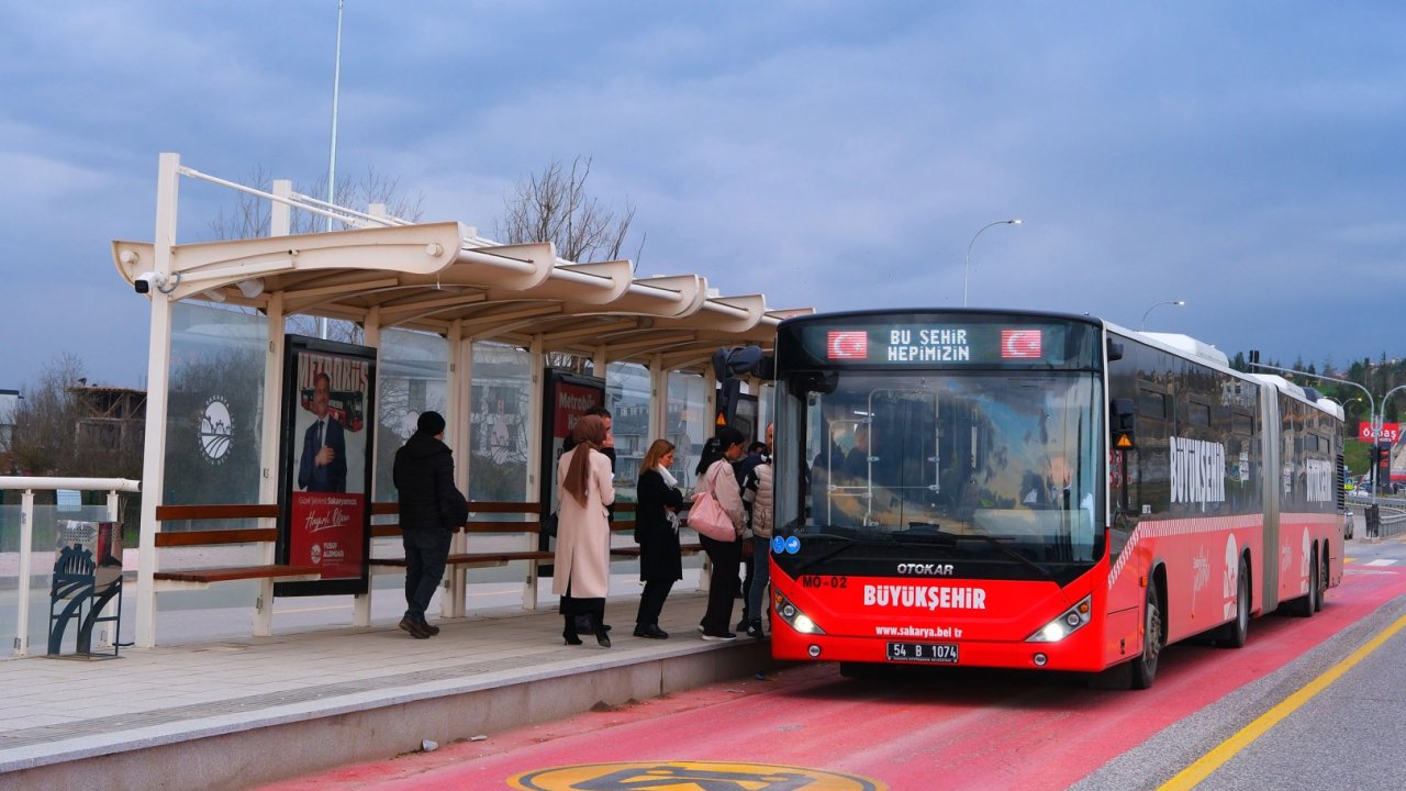 Sakarya'da Ramazan'a özel metrobüs ayarı