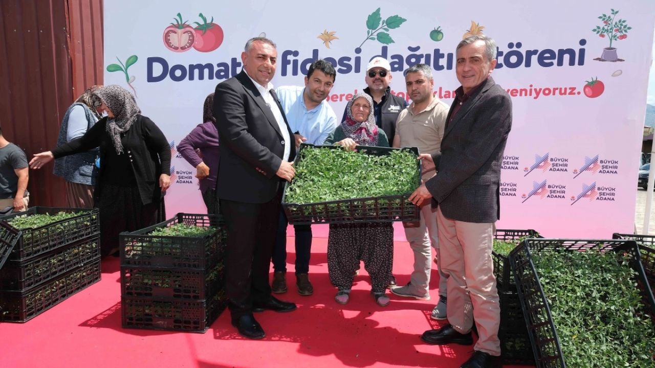 Adana Büyükşehir üreticiyi destekliyor