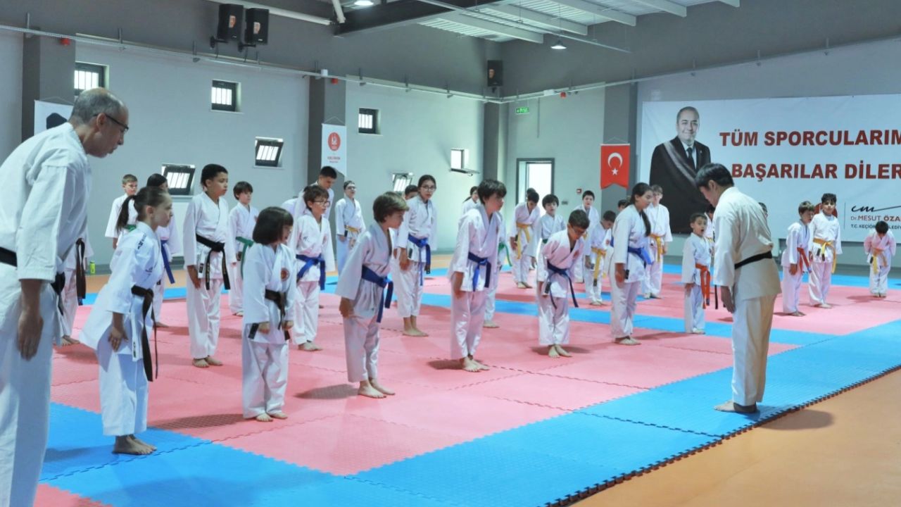 Ankara Keçiören uluslararası karatecileri ağırladı