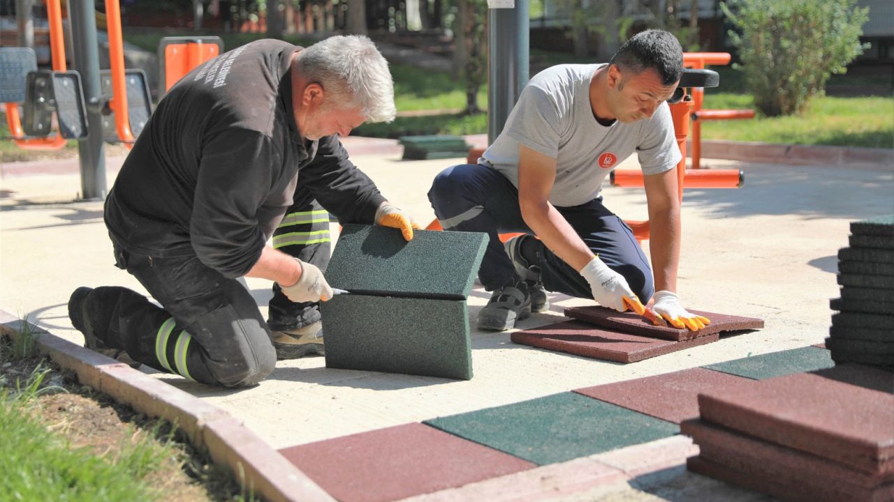 Ankara Keçiören’de parklar yenileniyor
