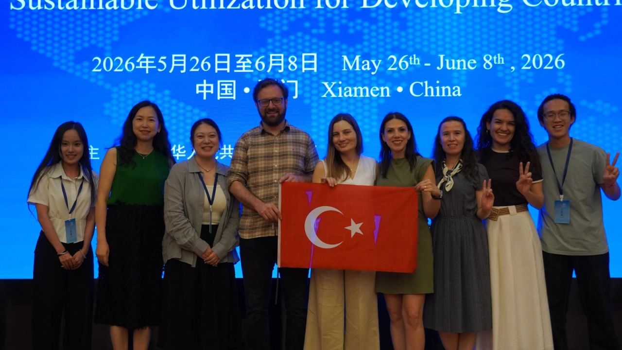 Antalya Büyükşehir Belediyesi Çin’de Türkiye’yi temsil etti