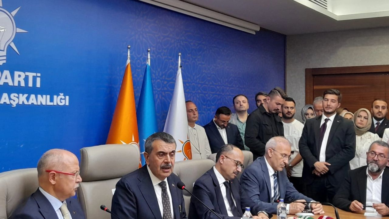 Bakan Tekin Bursa’da eğitimde dönüşümü anlattı