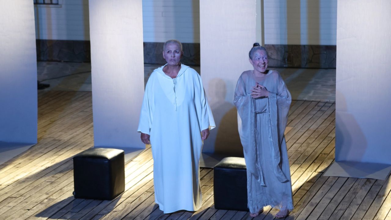 Bursa Nilüfer’de Kadın Oyunları Festivali “Şairler Mezarlığı” ile sona erdi