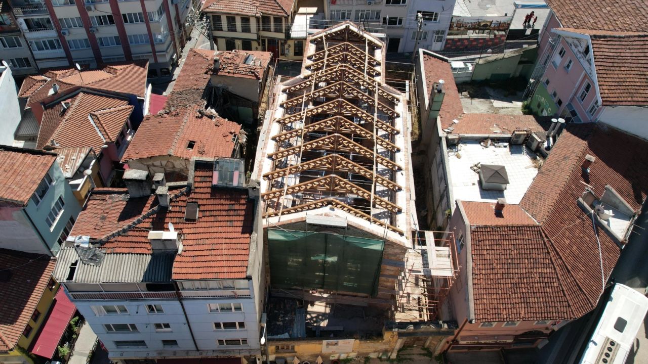 Bursa Yıldırım'da Setbaşı Sanat Merkezi'nde son rötuşlar