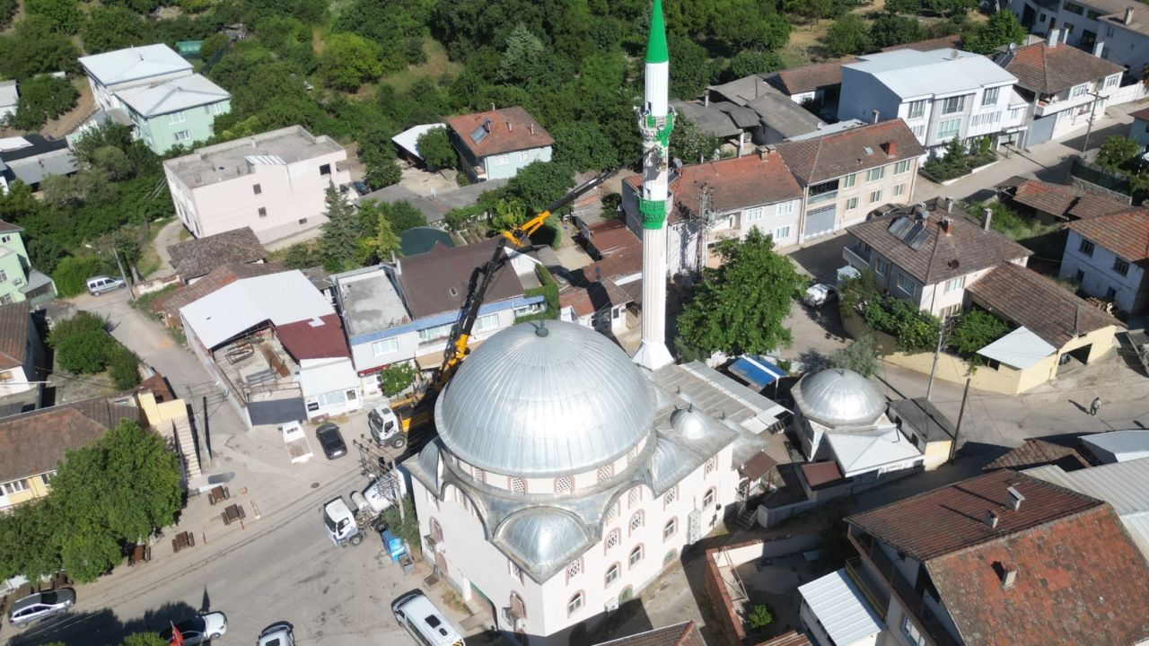 Bursa'daki camiler Büyükşehir eliyle yenileniyor