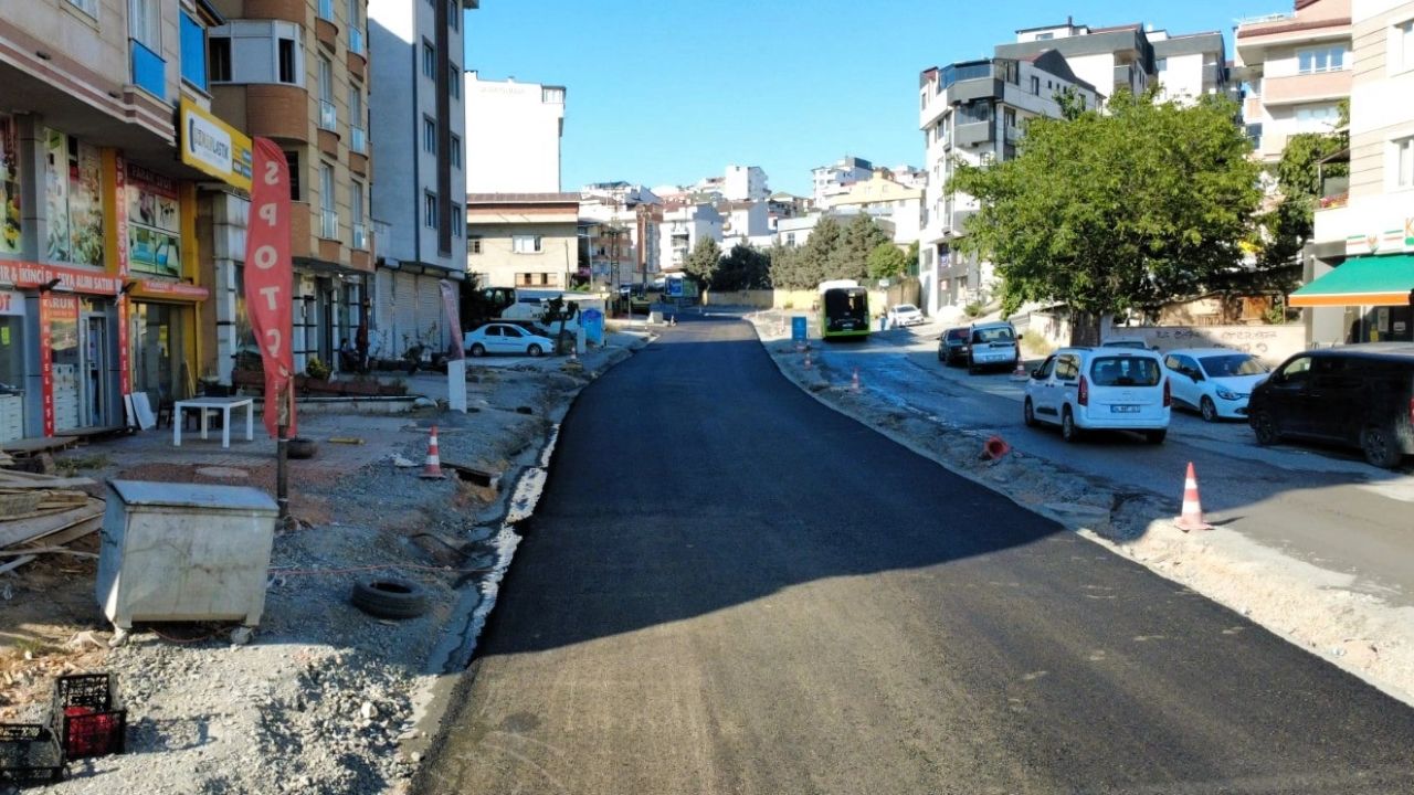 Çayırova Uğur Mumcu Caddesi göz kamaştıracak