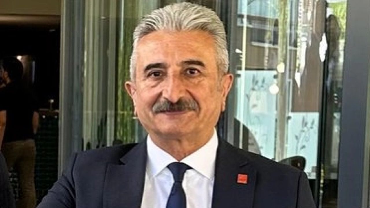 CHP'de tedbirli disiplin sevk edilen Bursa İl Başkanı Nihat Yeşiltaş'ın yerine Turgut Özkan atandı