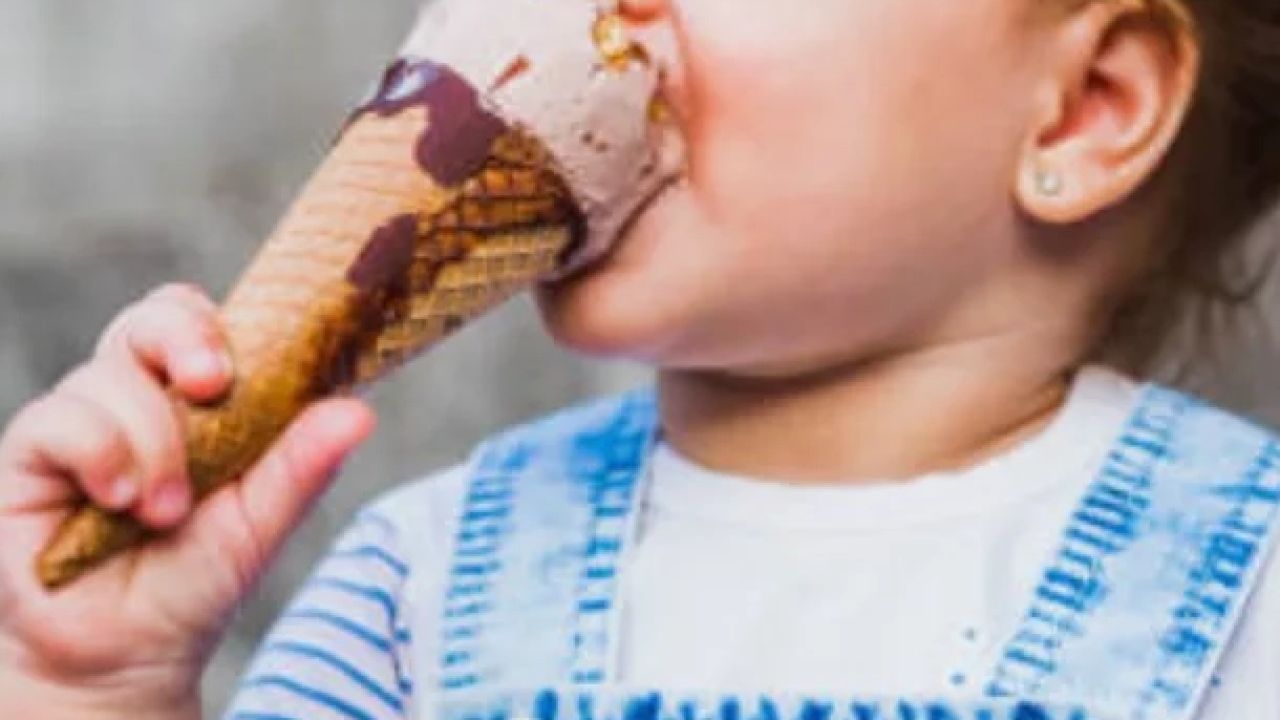 Diş çürüklerine karşı önemli... Dondurma yasak değil, doğru seçim önemli