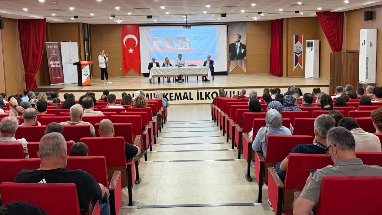 Düzce’de ilk kez “Nadir Eserler Sempozyumu” düzenlendi