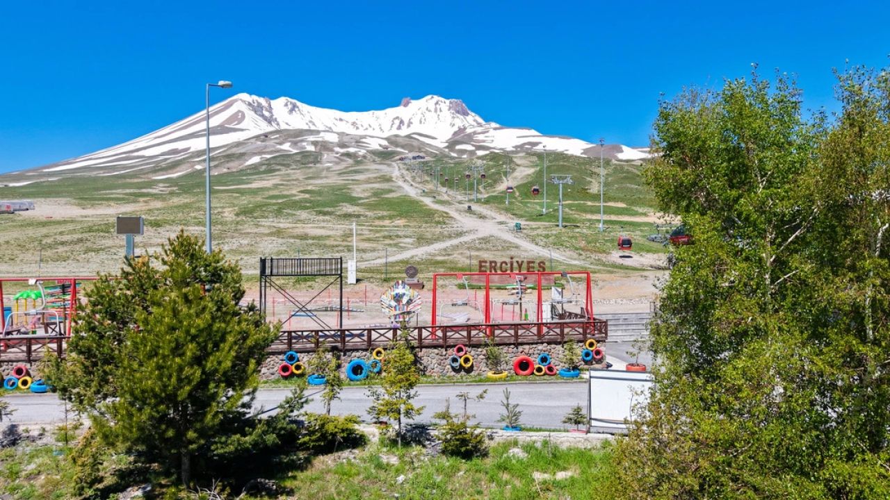 Erciyes’te Çocuk Bisiklet ve Aktivite Parkı sezonu açıldı