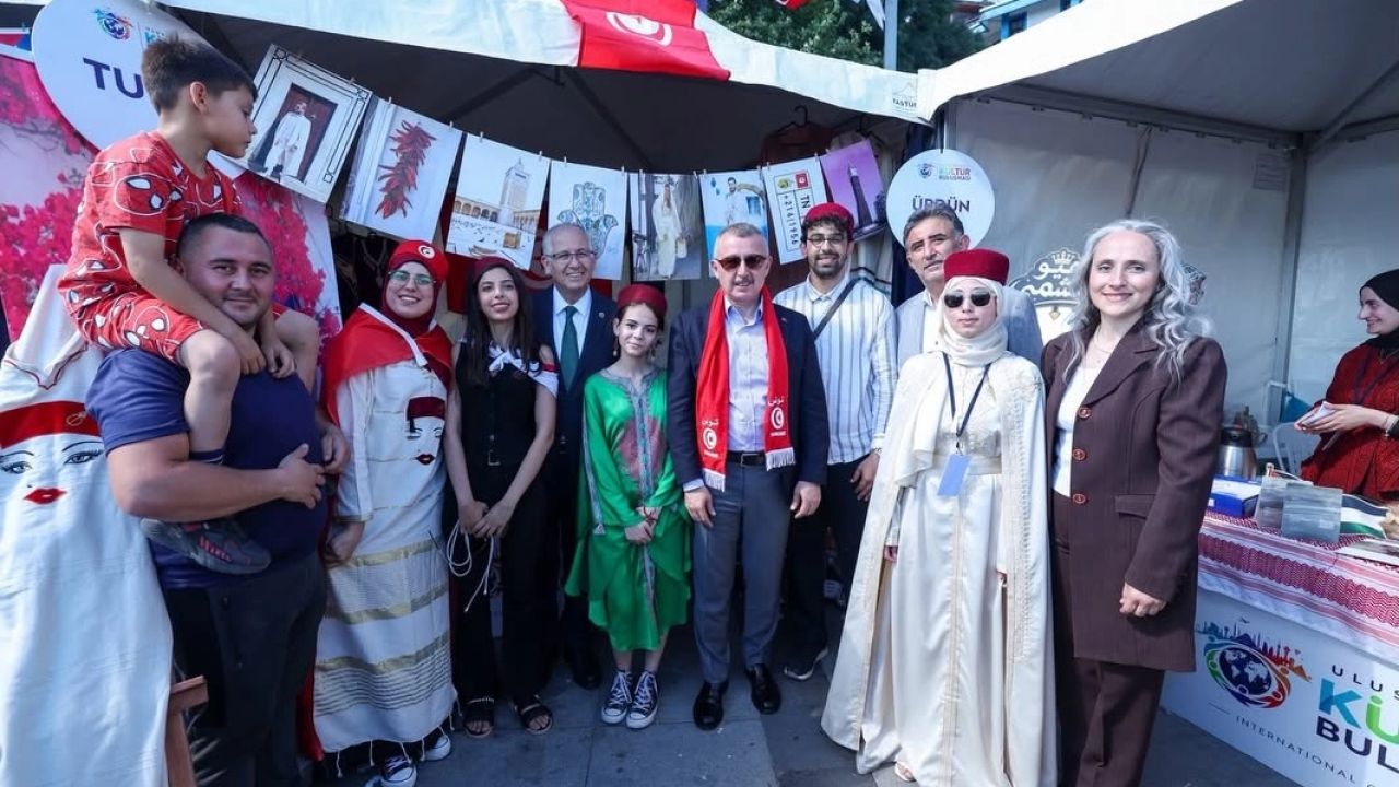 Gençliğin Başkenti Kocaeli’de dünyanın her köşesinden kültürler buluştu