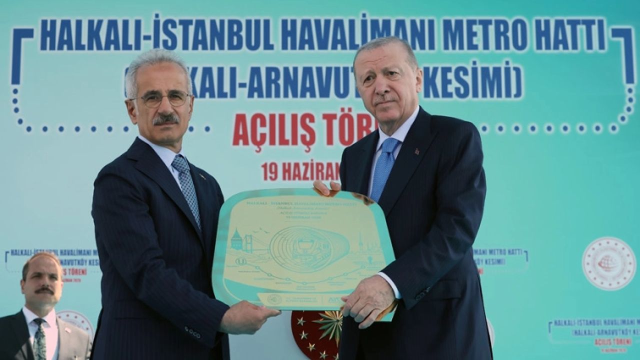 Halkalı-Arnavutköy metro hattı açıldı... Türkiye ulaşımda hızlanıyor