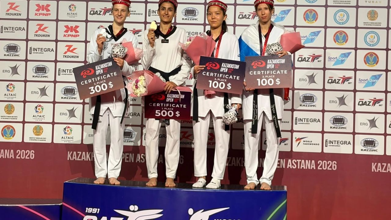 Hatice Kübra İlgün Kazakistan’dan iki madalya ile döndü