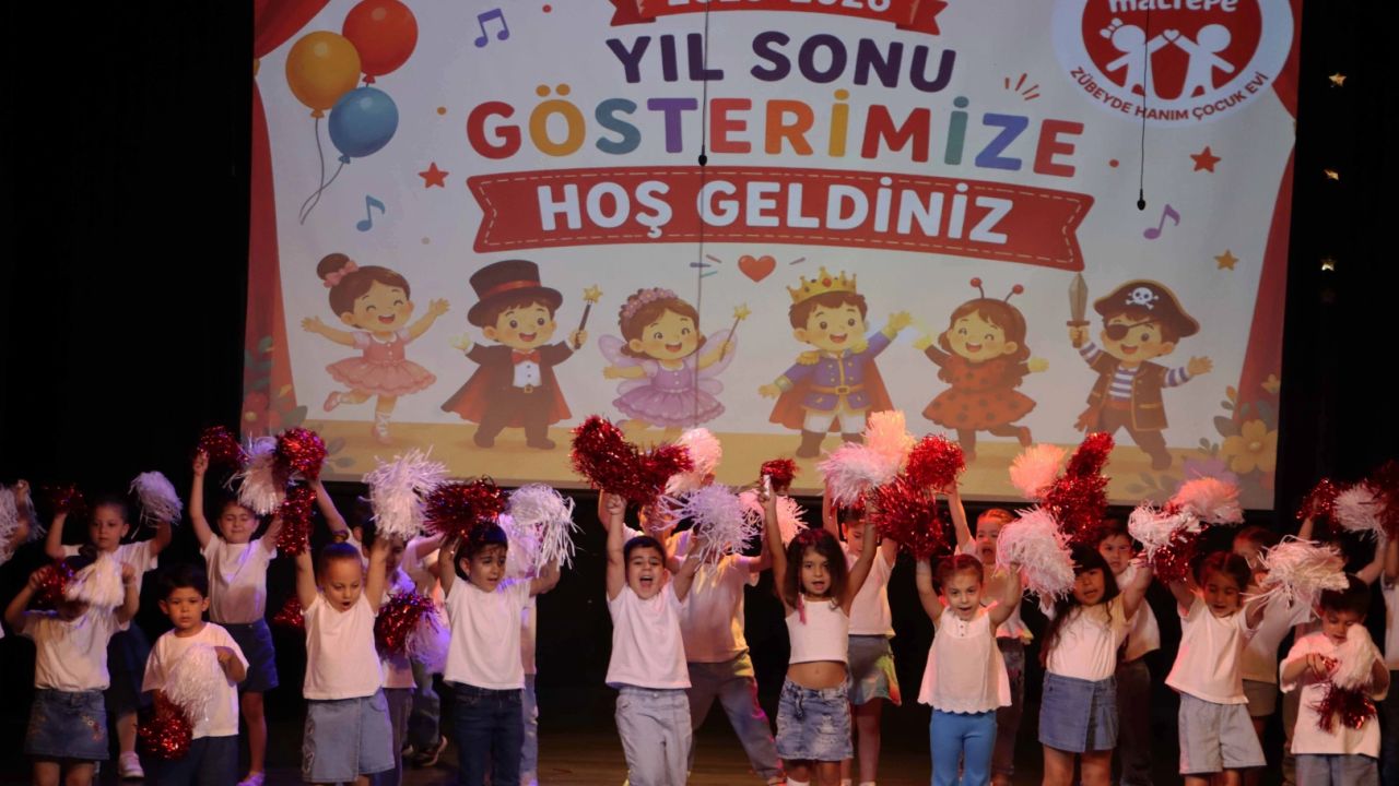İstanbul'da Maltepe Belediyesi’nin kreşlerinde yılsonu heyecanı