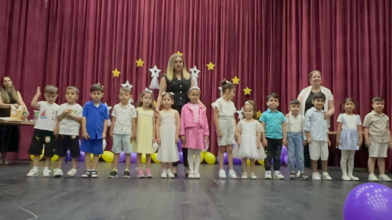 İzmir Bornova’da miniklerin belge heyecanı