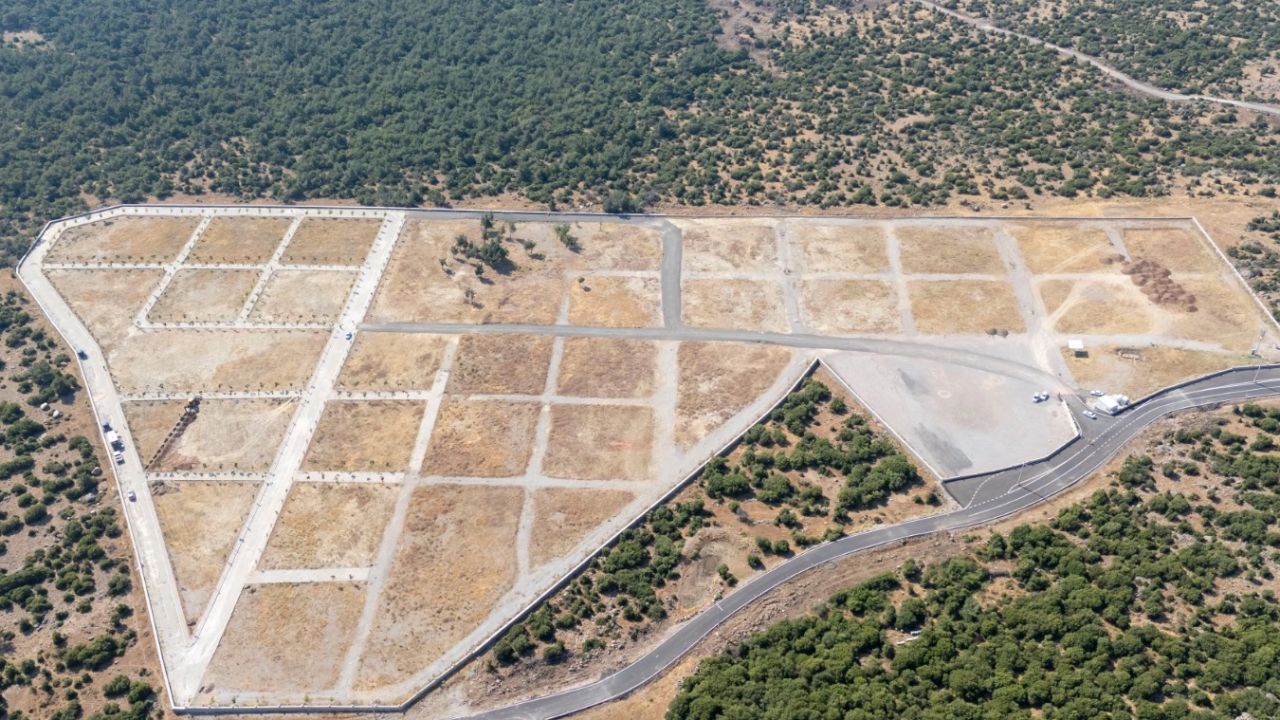 İzmir'de Bornova Kayadibi Kent Mezarlığı hizmete açıldı