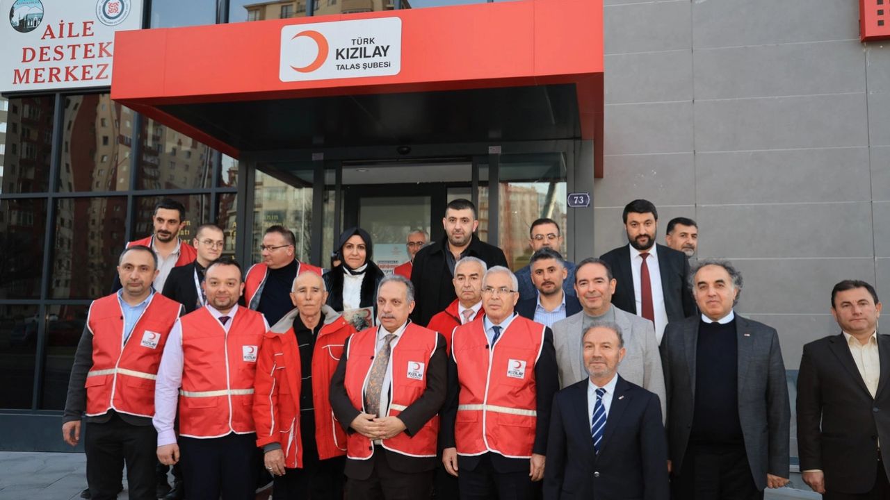 Kayseri Talas'tan Türk Kızılayı'na kalıcı eser