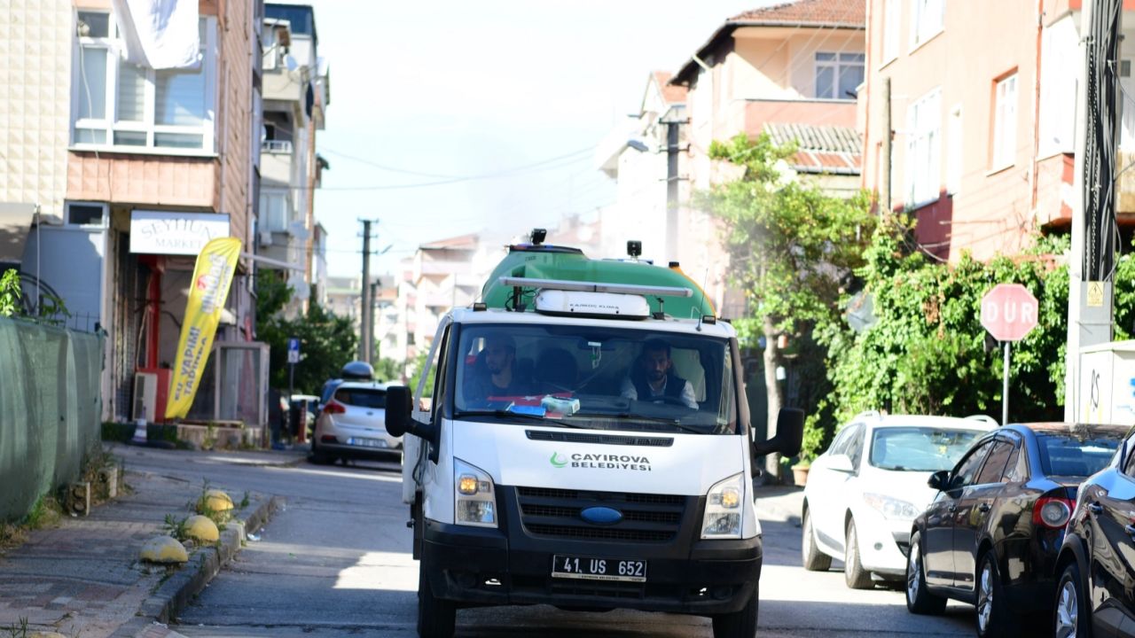 Kocaeli Çayırova’da vektörle mücadele sürüyor