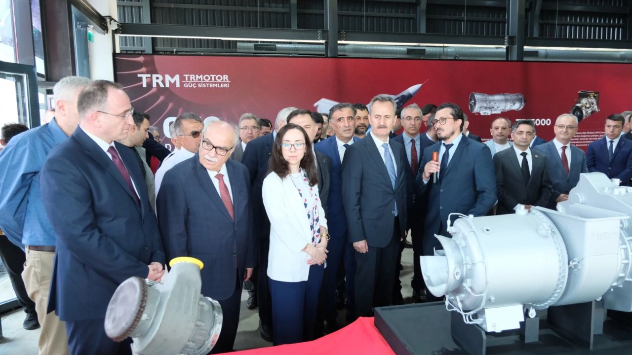 Kocaeli GTÜ’de Kuantum Bilim ve TRMOTOR Test Merkezleri açıldı
