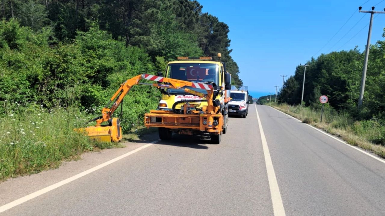 Kocaeli Kandıra’da yollar yaz sezonuna hazırlanıyor