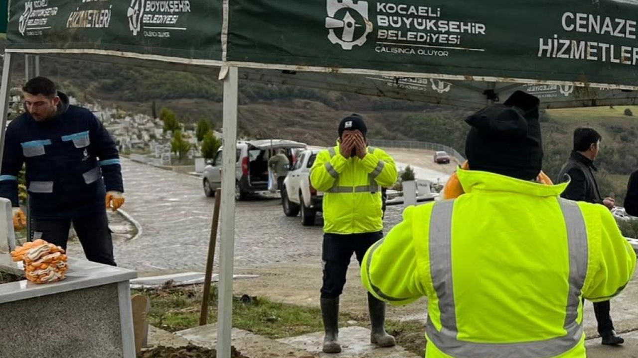 Kocaeli’de meçhul kabirler insan onuruyla defnediliyor