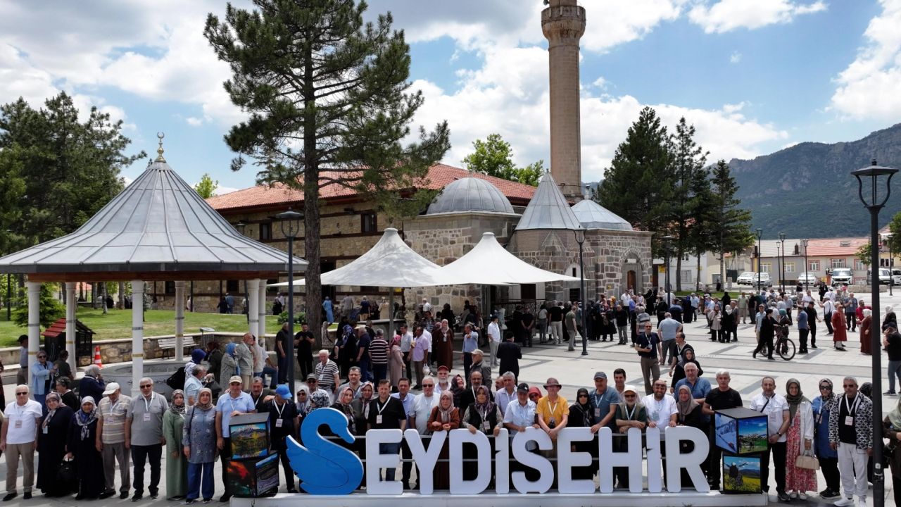 Konya Büyükşehir'den il genelindeki emeklilere kültür turu... İlk gezi Seydişehir ve Beyşehir'e
