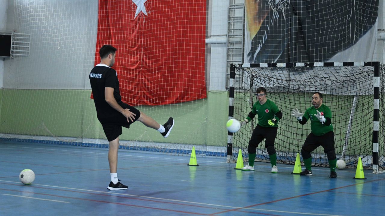 Konya, dünyaya hazırlanan özel sporcuların güç merkezi oldu