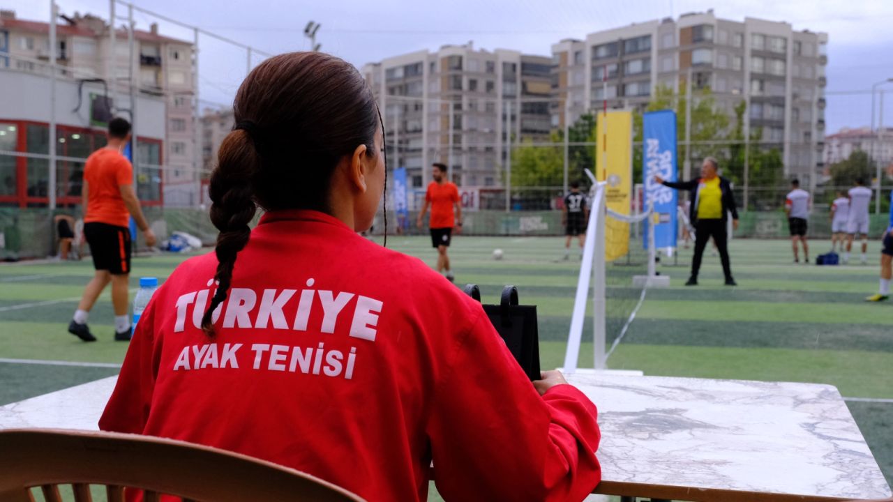 Konya'da ayak tenisi hazırlığı