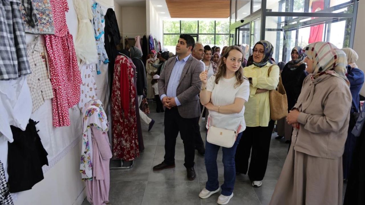 Kütahya'da bir yıllık emekler sergilendi
