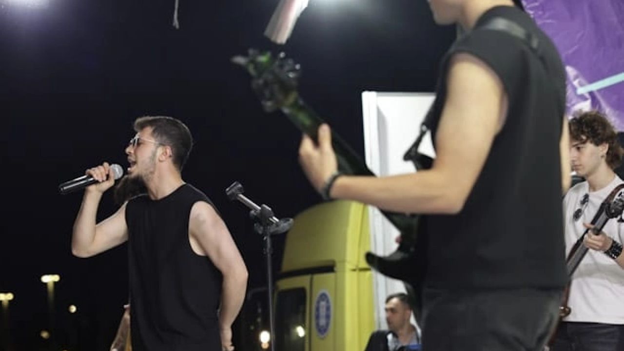 Kütahya’da “Sahne Sende” konserlerine yoğun ilgi