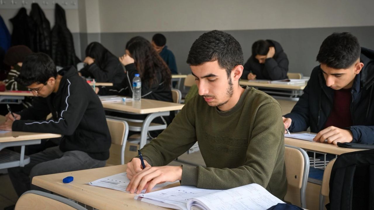 Malatya Büyükşehir Belediyesi 507 öğrenciyi YKS’ye hazırladı