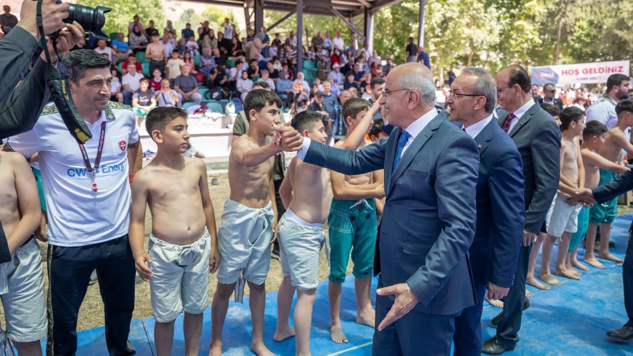Malatya hem güçleniyor hem gelişiyor