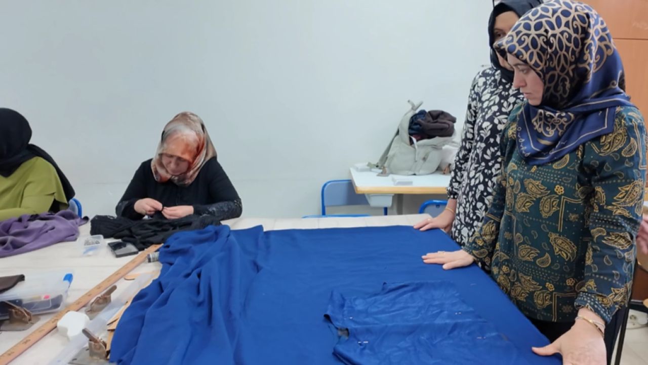 Malatya’da Hazır Giyim Kursu kadınlara meslek kapısı açıyor