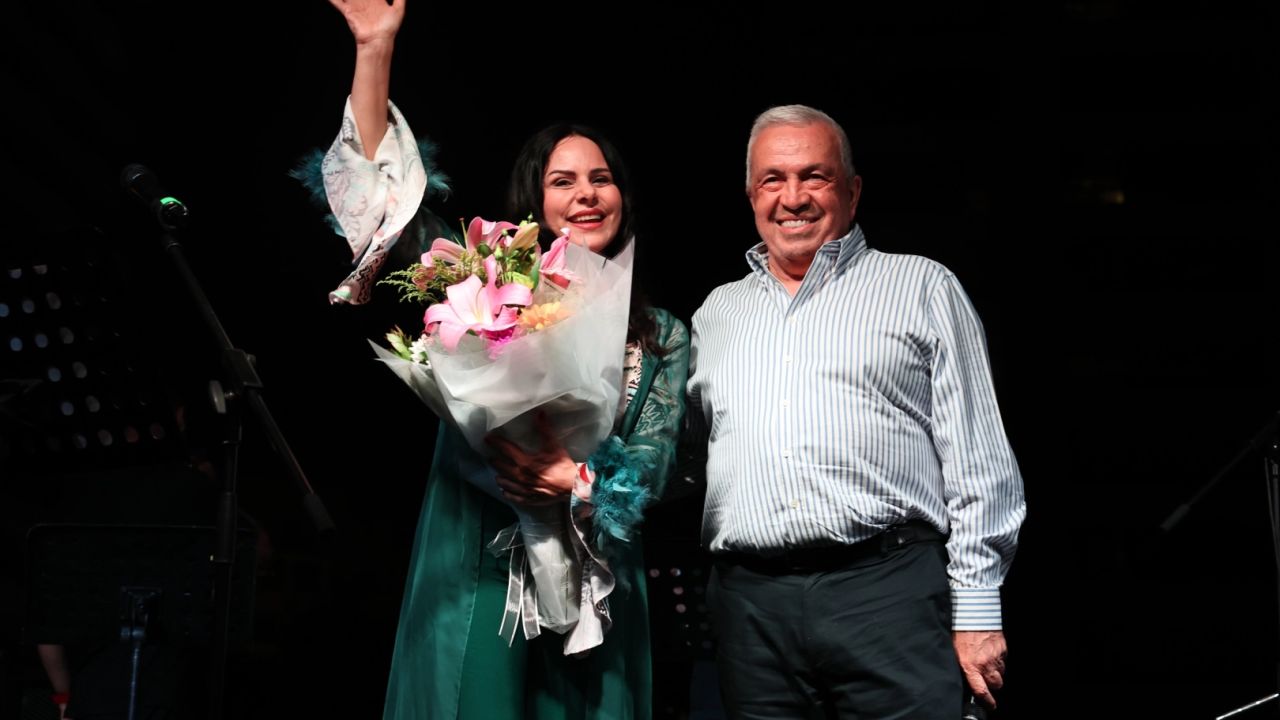 Nilüfer’de caz gecesinde Şenay Lambaoğlu sahne aldı