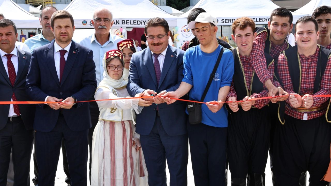 Özel Eğitim Şenliği’nde emeğin ve başarının sergisi