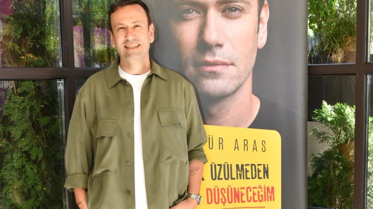 Özgür Aras’ın 14’üncü kitabı tanıtıldı