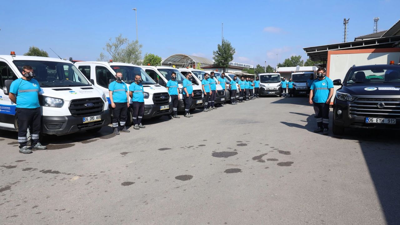 Sakarya Büyükşehir'den 23 kişilik özel haşere timi
