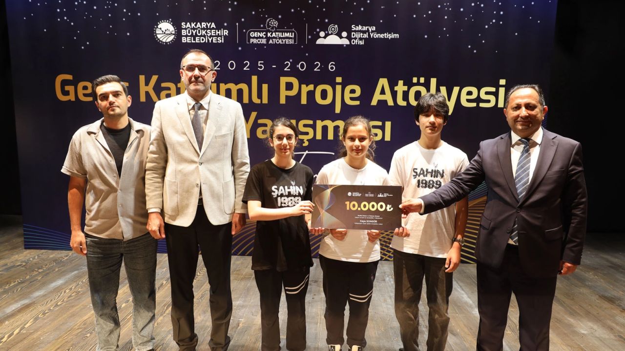 Sakarya'da genç katılımlı proje fikirleri ödüllendirildi