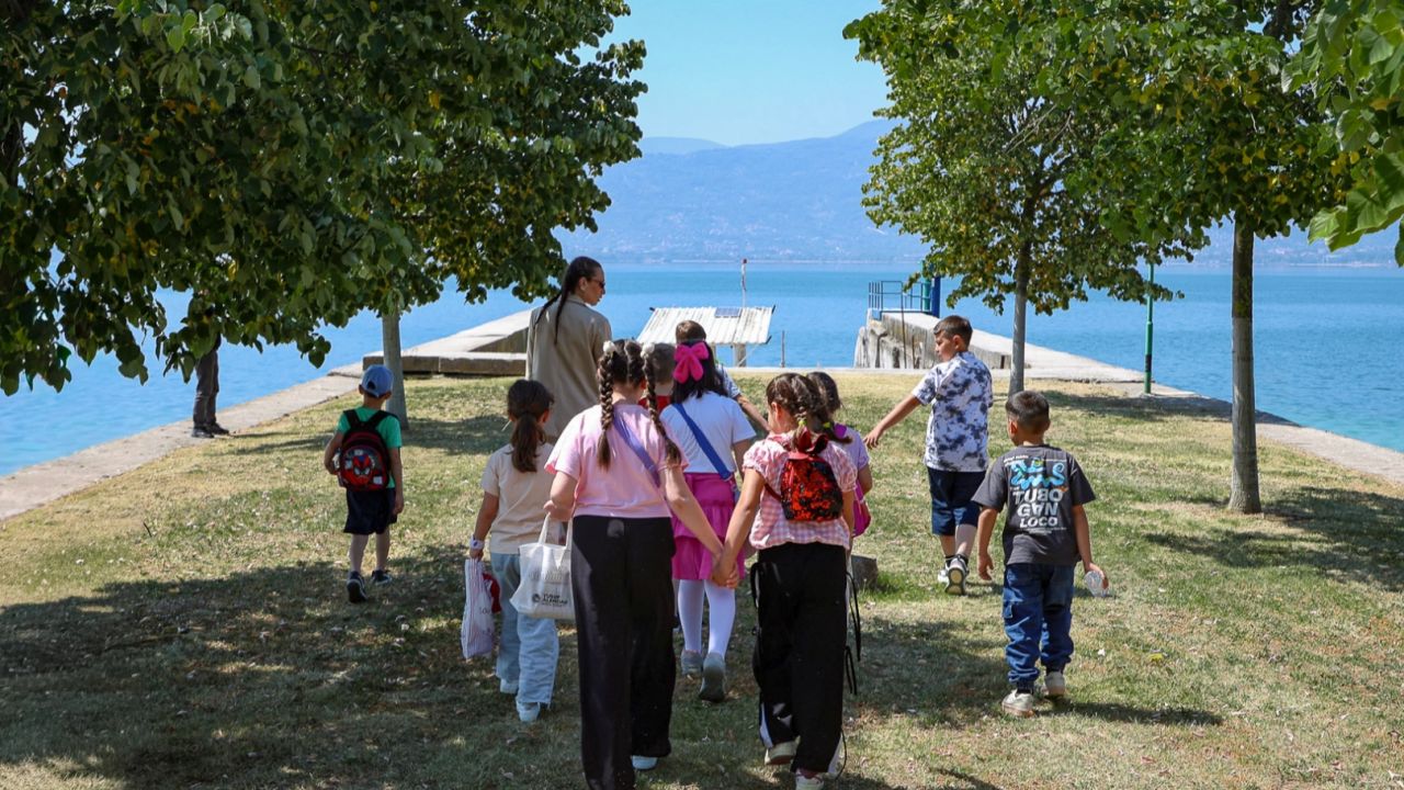 Sakarya'da su müfettişleri Sapanca Gölü ile ilk kez tanıştı