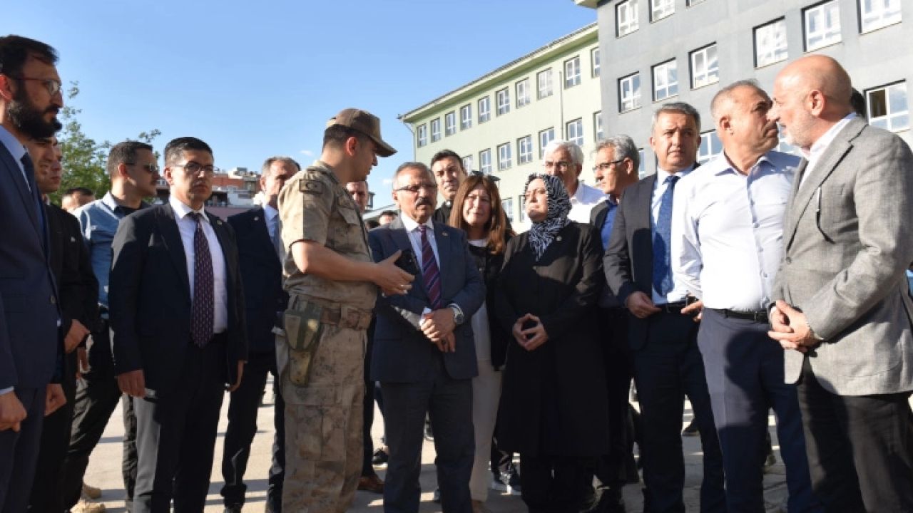 TBMM Komisyonu Siverek'te okul saldırıların nedenlerini araştırıyor