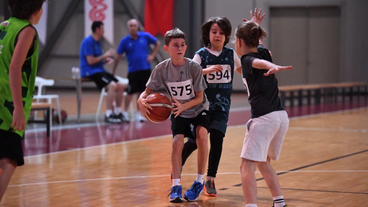 TOFAŞ'ta basketbol altyapı seçmeleri sonuçlandı