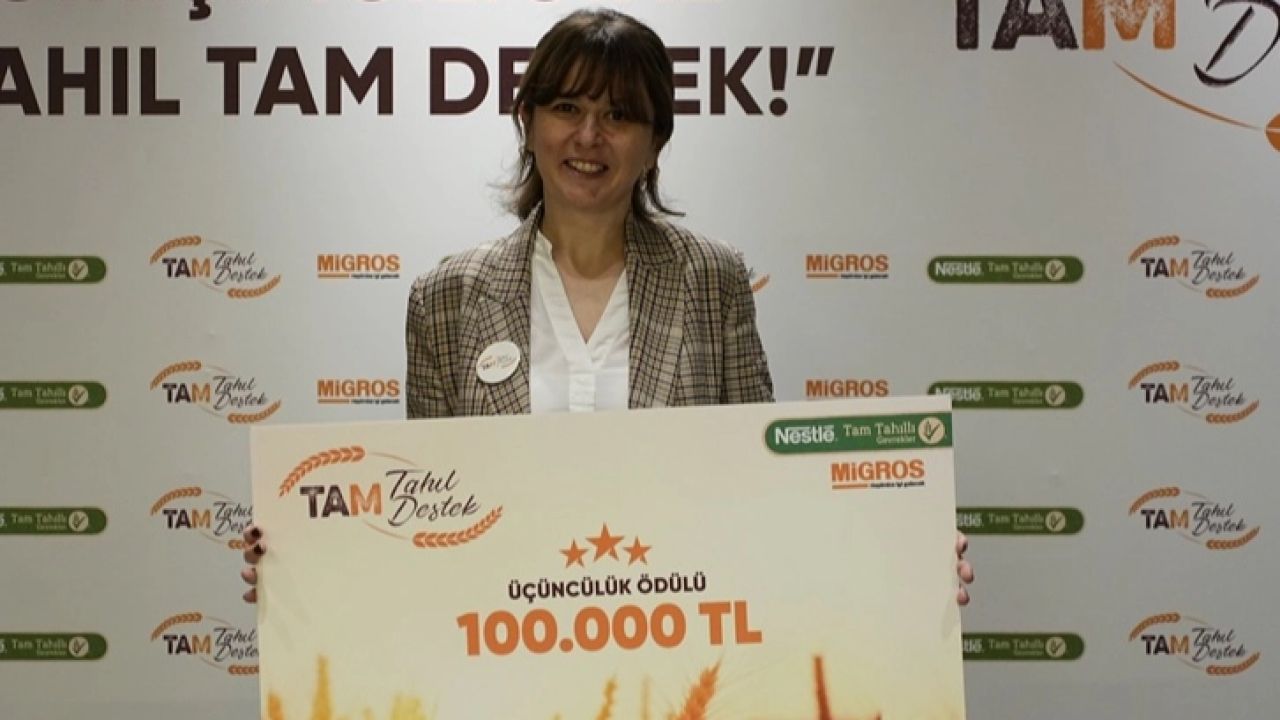 Atık durumdaki meyveleri hammaddeye dönüştürdü