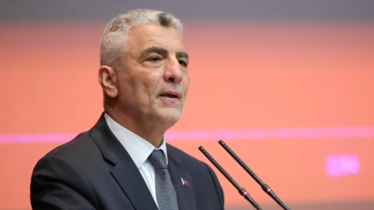 Bakan Bolat'tan 3. çeyrek değerlendirmesi... İhracat beklentisi güçlendi, hedef 282 milyar dolar
