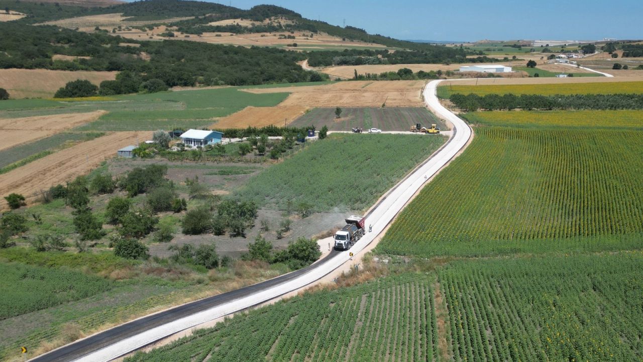 Bursa Büyükşehir Nilüfer'de yolları yeniliyor