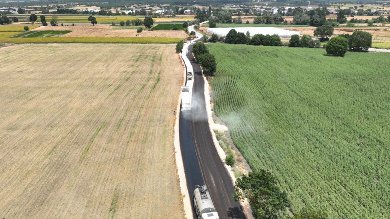 Bursa Büyükşehir’den Nilüfer’de yol yenileme çalışması