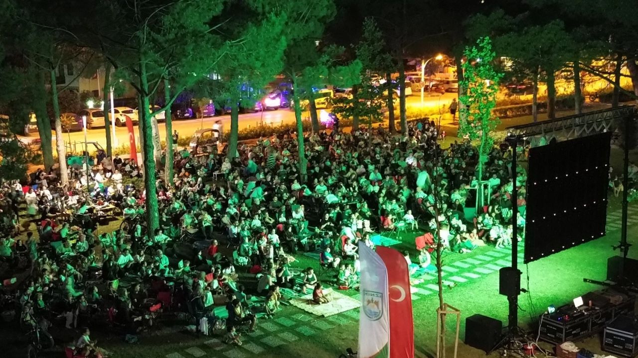 Bursa İznik’te nostaljik yaz akşamları başladı